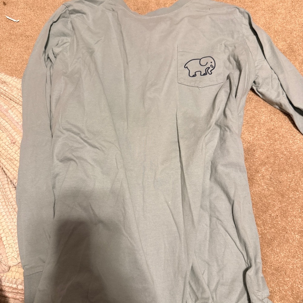 Ivory Ella Gray Long Sleeve Tee with Elephant Design